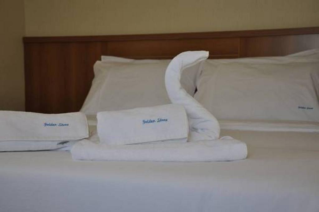 Golden Stone Butik Otel Çeşme Værelse billede