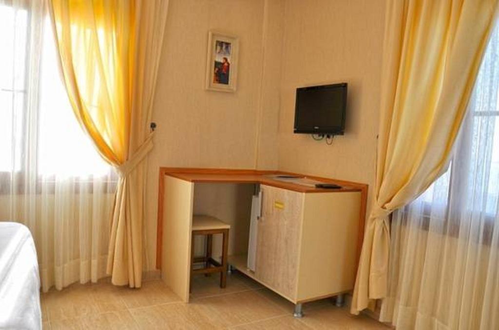 Golden Stone Butik Otel Çeşme Værelse billede