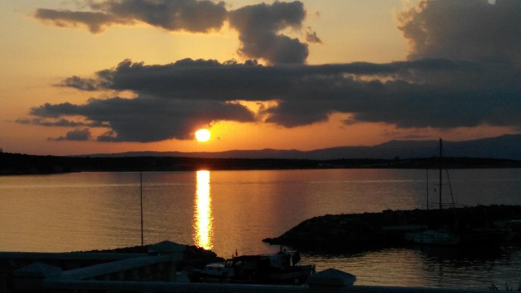 Golden Stone Butik Otel Çeşme Eksteriør billede