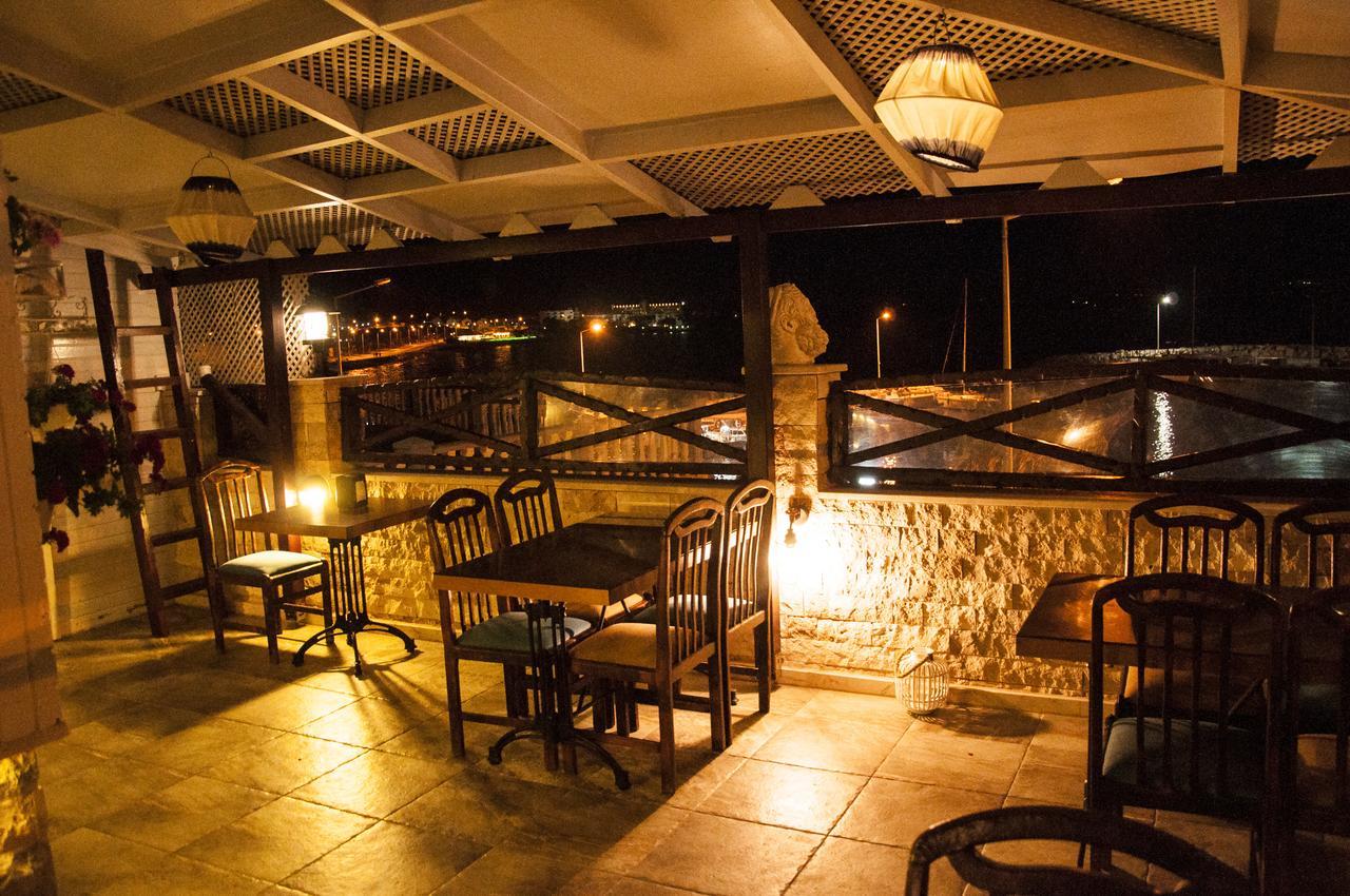 Golden Stone Butik Otel Çeşme Eksteriør billede